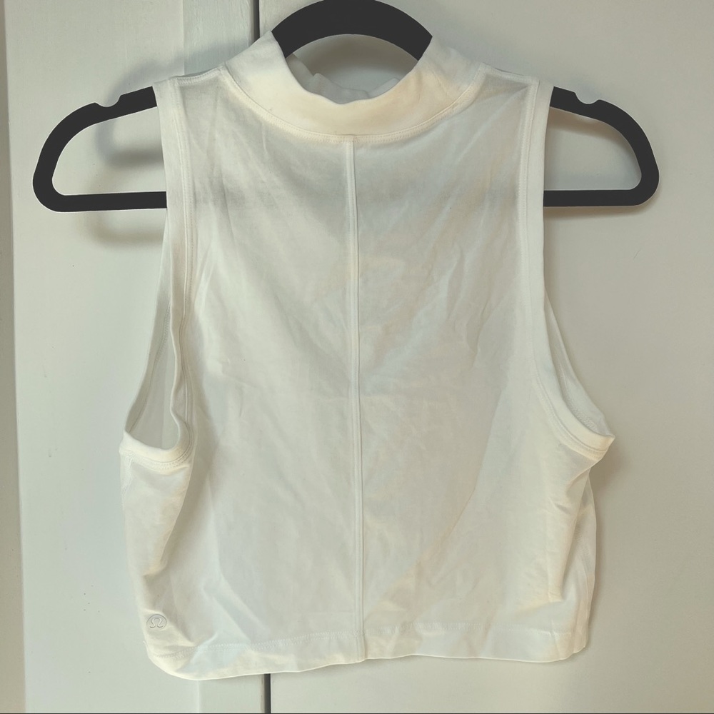 Lululemon mock neck tank top